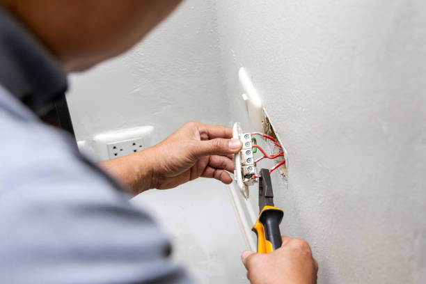 Best Affordable Electrician  in Itasca, IL